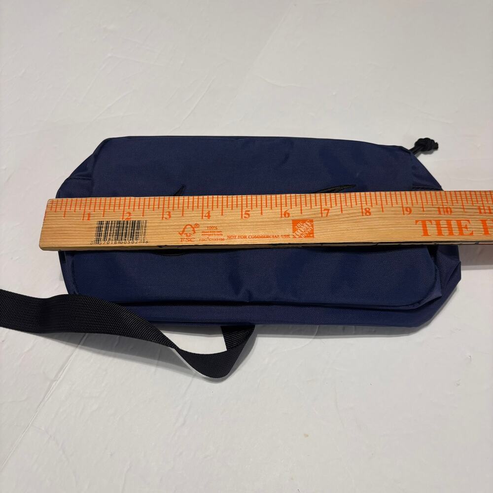 Nike Blue Nylon Waist Pack Fanny Pack Crossbody Swoosh Travel Bag - Picture 3 of 6